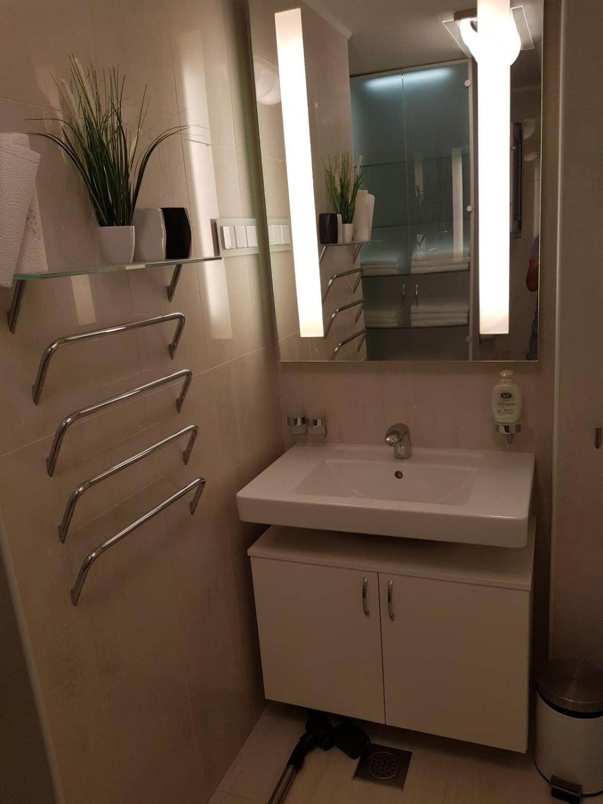 Apartments Fontana Zambratija Екстер'єр фото